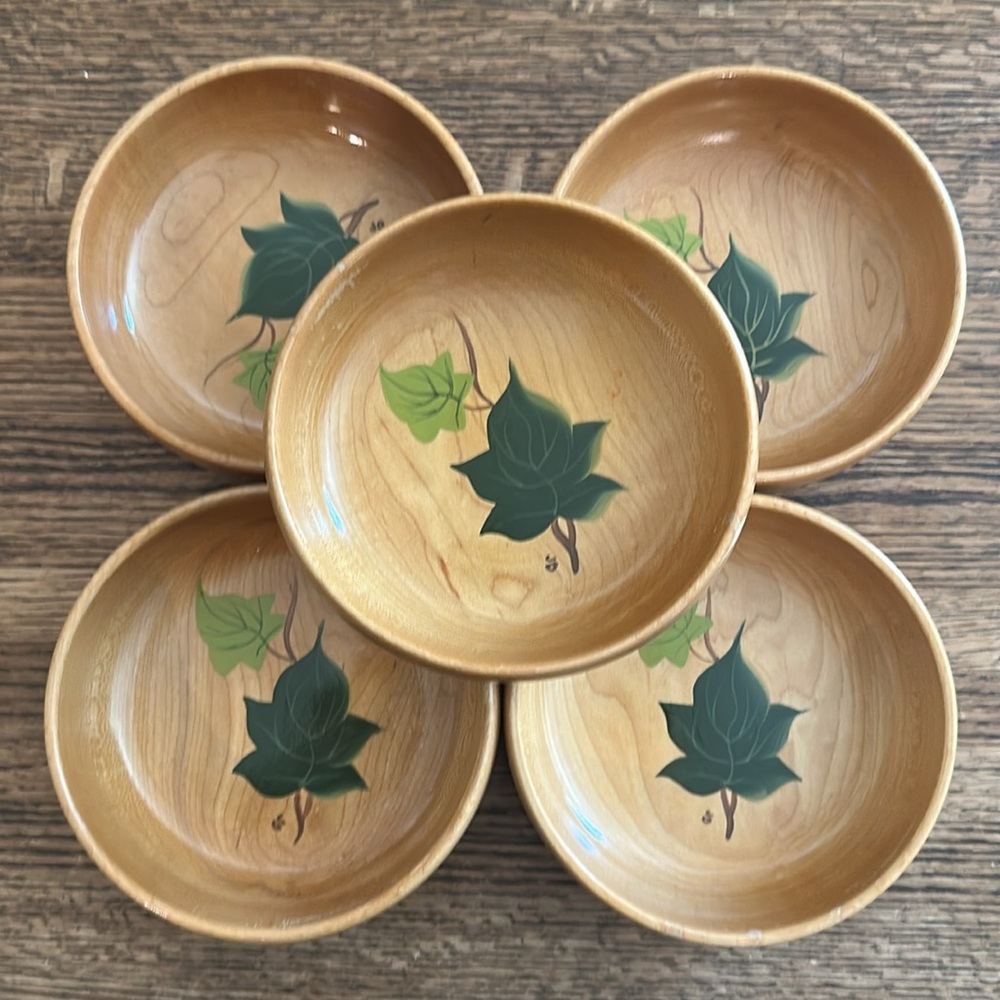 Vintage Rio Grande Woodenware  Bowls Hand Painted Leaf Set of 5